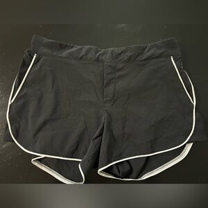 Athleta Brooklyn Luxe Shorts